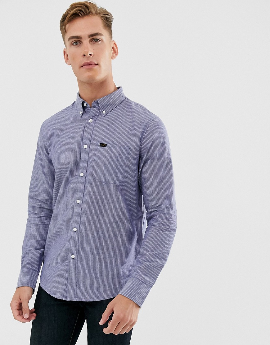 Lee – Blå skjorta med button down-krage