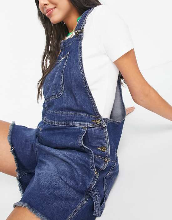 https://images.asos-media.com/products/lee-denim-overall-shorts-in-kc-blues/201347251-2?$n_550w$&wid=550&fit=constrain