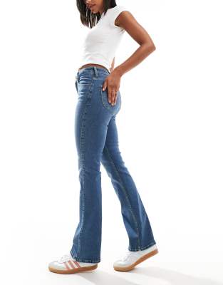 Lee Jeans Lee Jeans bootcut jeans in mid blue