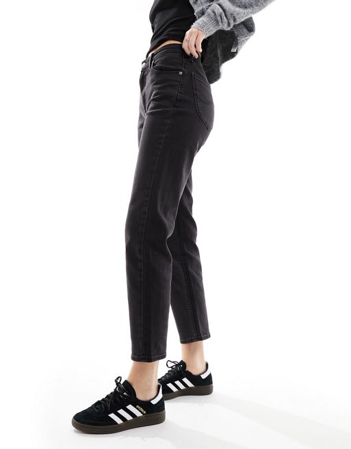 Lee Women's Misses Relaxed Fit All Cotton Straight Leg Jean, Black, 4 Short  : : Clothing, Shoes & Accessories
