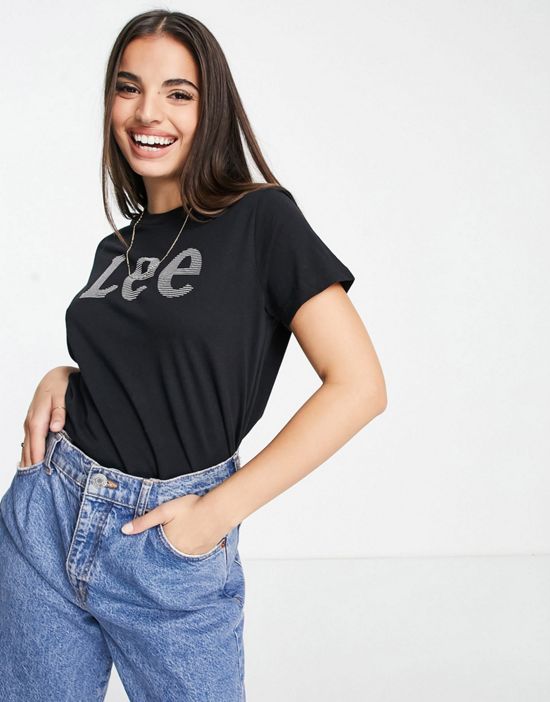 https://images.asos-media.com/products/lee-jeans-front-logo-tee-in-black/24409579-4?$n_550w$&wid=550&fit=constrain