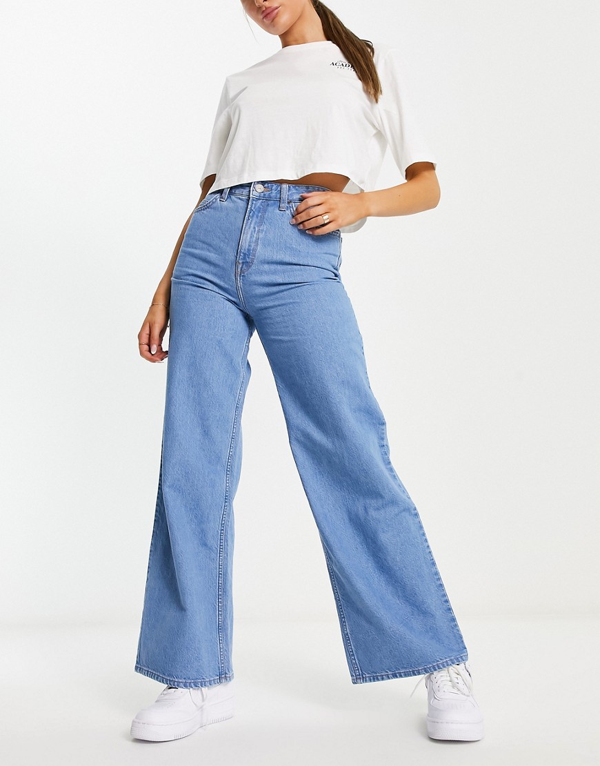 Lee Jeans stella a line high rise flared jean in mid wash-Blue