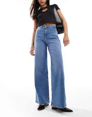 Lee Jeans - Stella - Jeans in A-Linie in Mittelblau mit hohem Bund