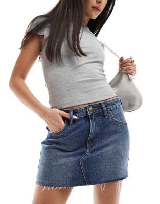 Lee Lee raw hem denim mini skirt in mid vintage wash-Blue