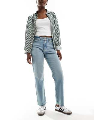 Lee Rider Classic Relaxed Straight Fit Jeans In Light Blue - Asos Jeans New In 25th October 2024