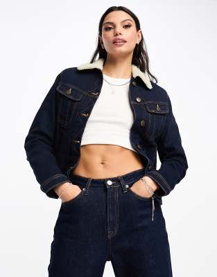 Lee sherpa-lined denim jacket in dark blue rinse - ASOS Price Checker