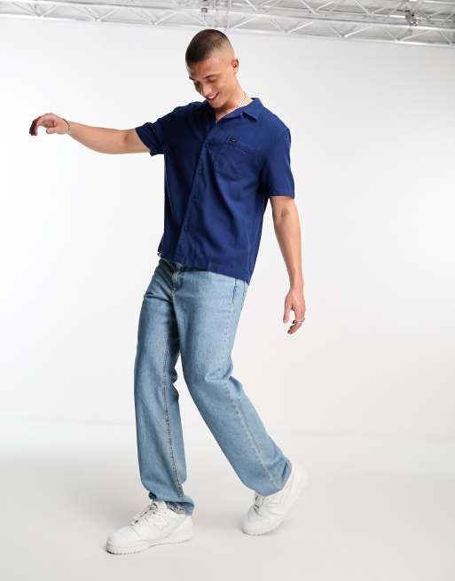 Lee short sleeve collared shirt in mid blue