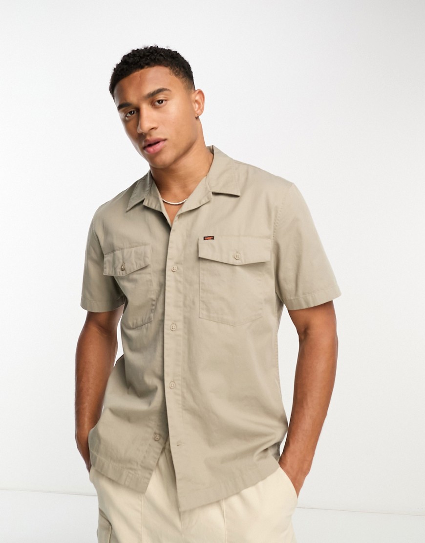 Lee short sleeve relaxed fit chepota twill shirt in beige-Neutral