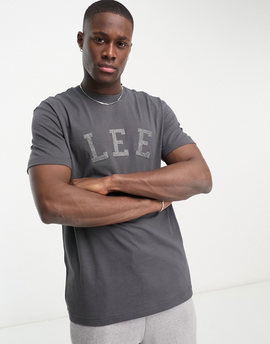 Lee tonal applique logo t-shirt in washed black