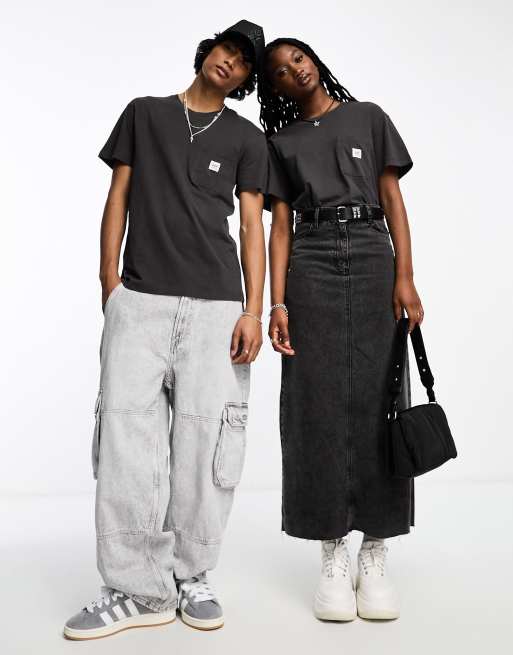 Lee unisex workwear capsule label logo pocket relaxed fit t-shirt in washed black