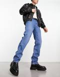 [Lee] Lee West relaxed straight fit jeans in 90s mid wash-Blue W28 L32 INTO THE BLUE WORN