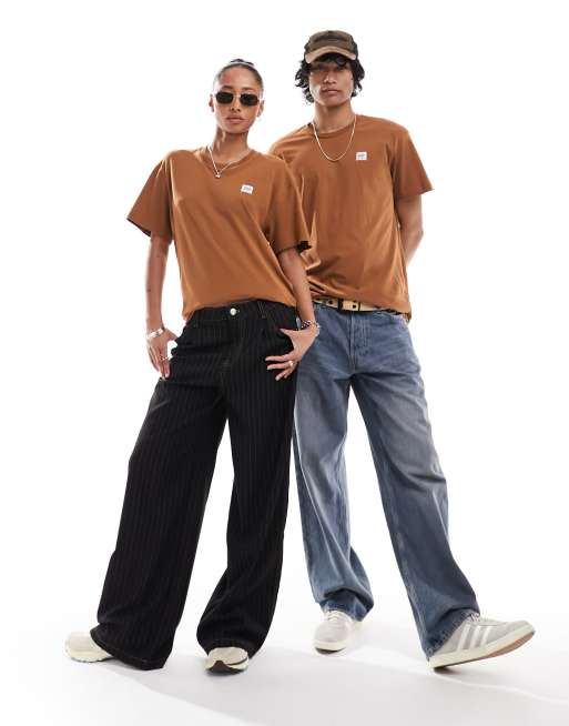 Lee – Workwear – Unisex-T-Shirt in Braun mit Logo-Etikett und lockerem Schnitt