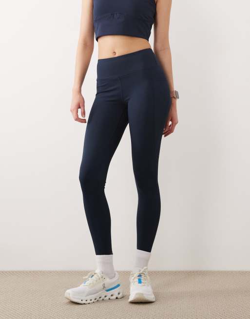 Leggings azul marino a prueba de sentadillas de tejido ligero Influential II de Dare 2b, 5 de 5