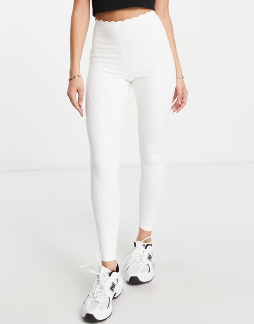 Parque jurásico paralelo Constitución Leggings blancos deportivos de talle alto de Mango | ASOS