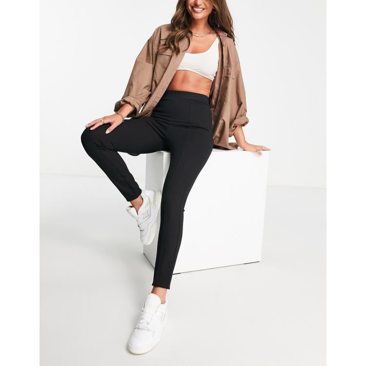 Leggings con detalle de costuras de punto roma de Miss Selfridge