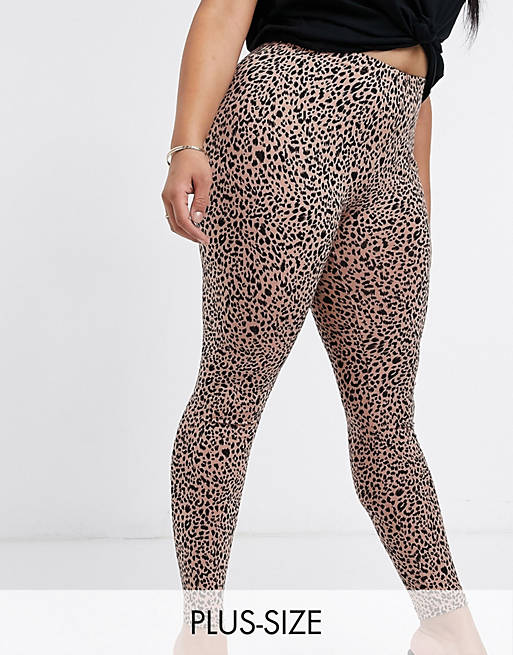 Leggings con estampado de leopardo de Vero Moda Curve
