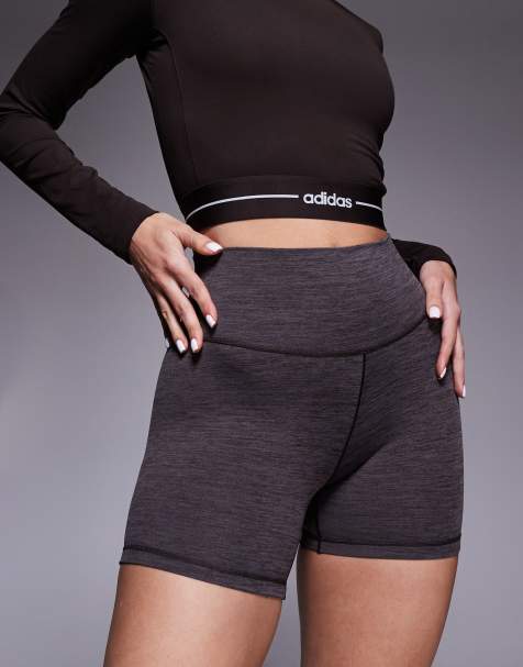 Leggings cortos de 5" marrón café All Me de adidas Training - view 1