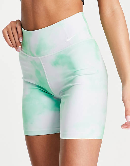 acerca de Pavimentación Cliente Leggings cortos verdes de 7" y talle medio con efecto tie dye de Nike | ASOS