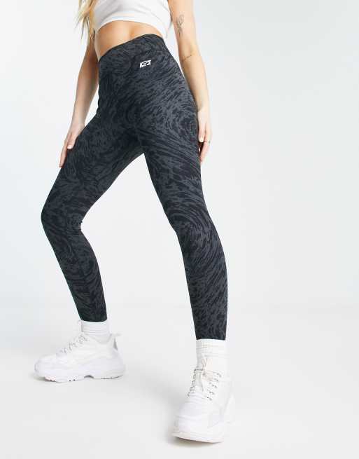 Leggings de 7/8 negros estampados de talle alto Dri-FIT Icon Clash One de Nike Training