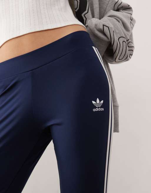 Leggings de campana azul marino Adicolor de adidas Originals ASOS