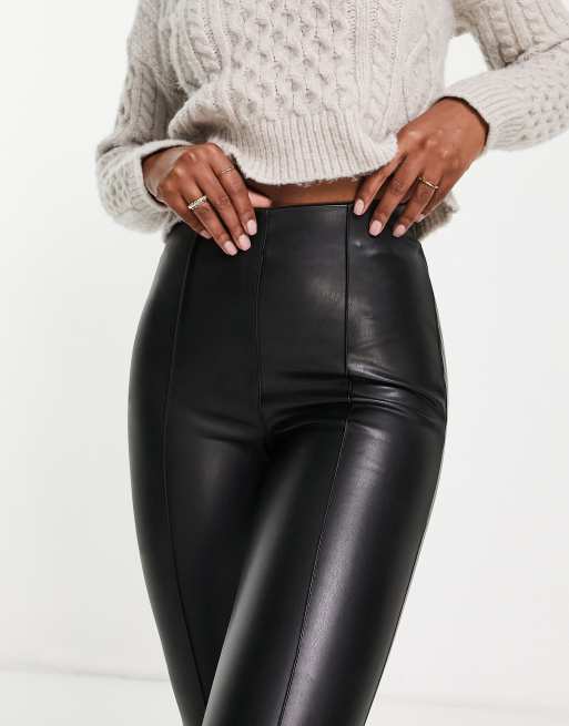 Leggings de cuero sint tico en negro de Pimkie ASOS