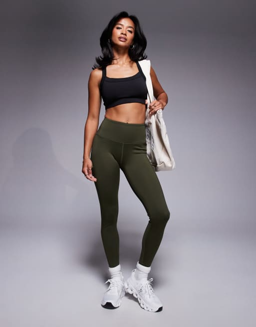 Leggings deportivos caquis de talle alto con bolsillo interior y diseño moldeador en la parte trasera Icon de 4505 Petite