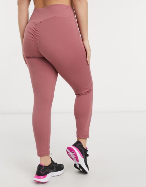 Leggings ajustados con detalle de frunces en la parte posterior de