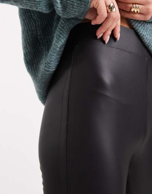 Leggings negros de talle alto de cuero sintético de Only , 5 de 5