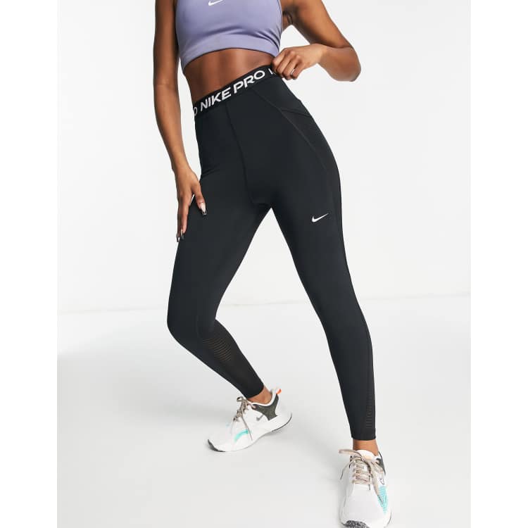 Leggings negros de talle alto Seasonal Dri-FIT de Nike Pro Training