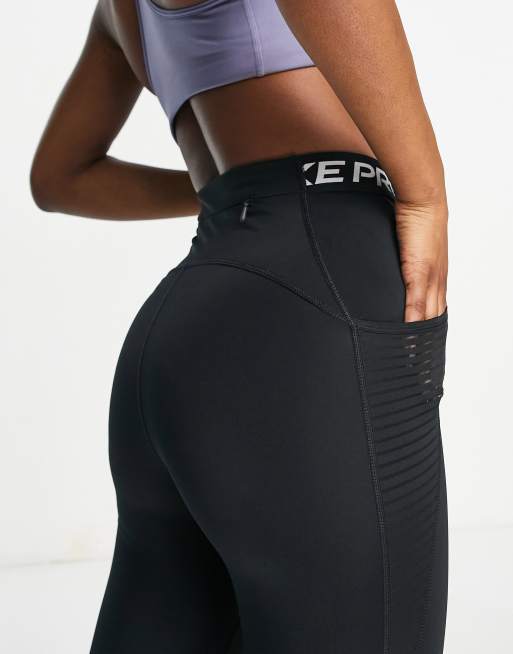 Leggings negros de talle alto Seasonal Dri-FIT de Nike Pro Training, 2 de 4