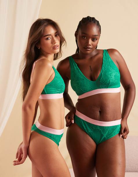 Lemonade Dolls - Synergy - Bralette en string van mesh en kant in groen met een roze rand - view 1
