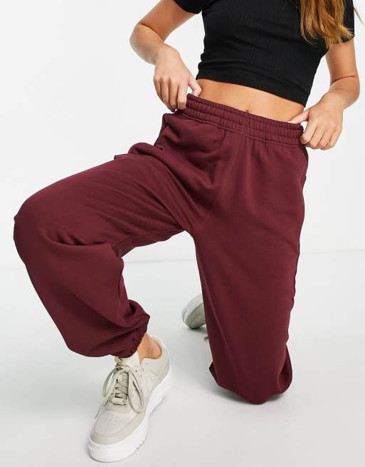 Les Girls Les Boys loose fit sweatpants in burgundy