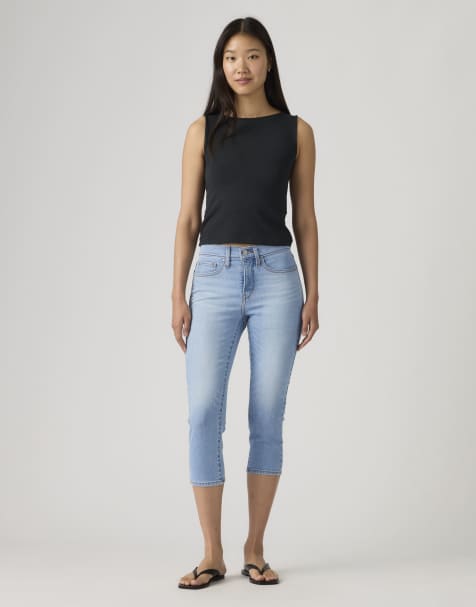 Levi's – 311 – Figurformende Capri-Jeans mit engem Schnitt in Blau - view 1