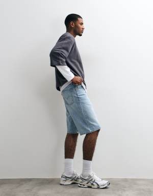 Levis 470 baggy denim shorts in light wash