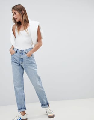 levi's 501 crop jeans in light wash