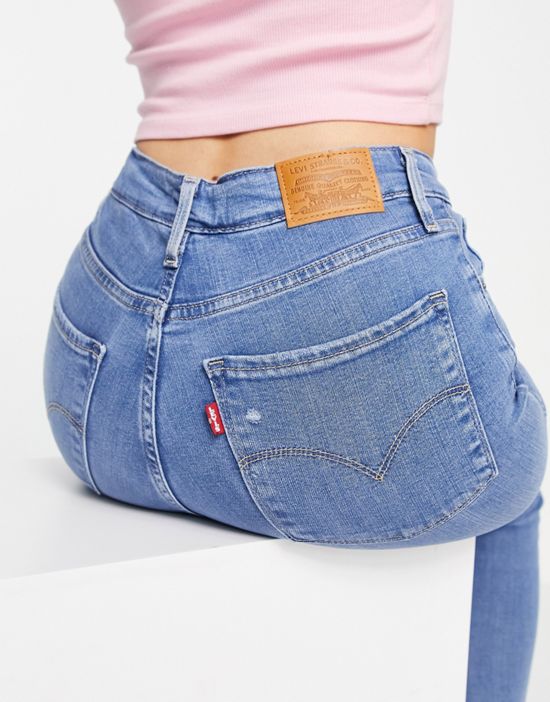 https://images.asos-media.com/products/levis-501-crop-jeans-in-blue/201836086-3?$n_550w$&wid=550&fit=constrain
