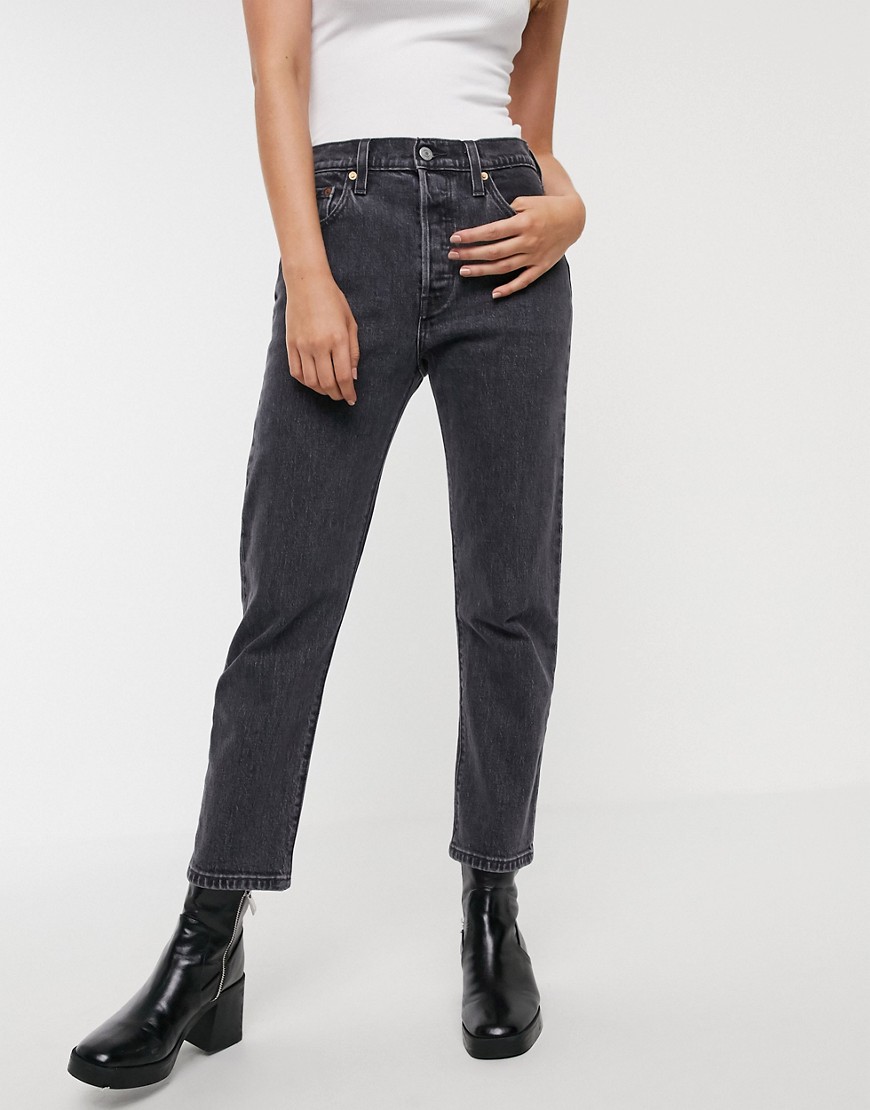 LEVI'S 501 CROP JEANS IN WASHED BLACK,36200-0111