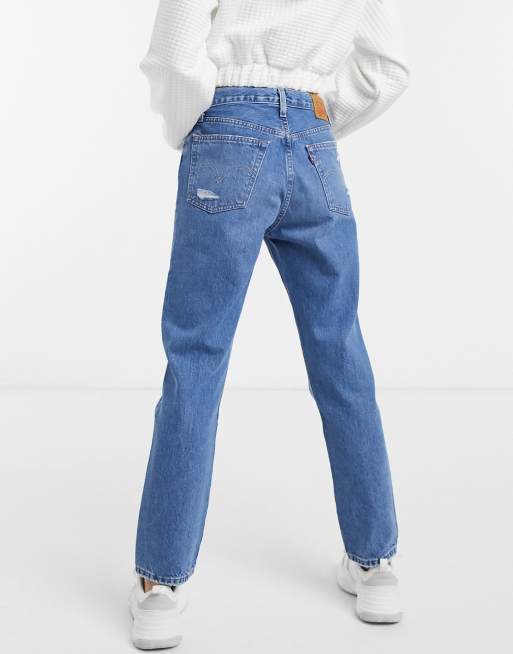 Levi's 501 crop jeans in hot sale midwash blue