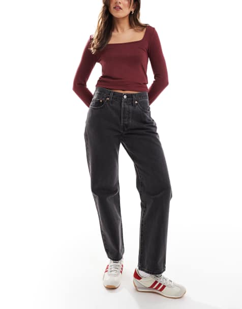 Levi's 501 crop straight fit jeans in washed black - view 1