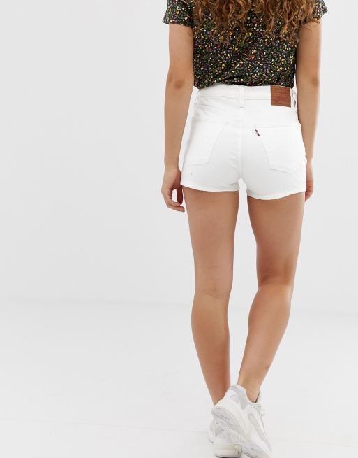 Levis white hot sale shorts 501