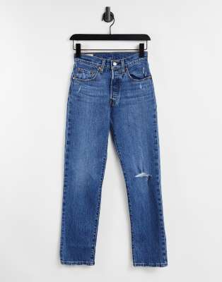 levi's jeans with knee rips