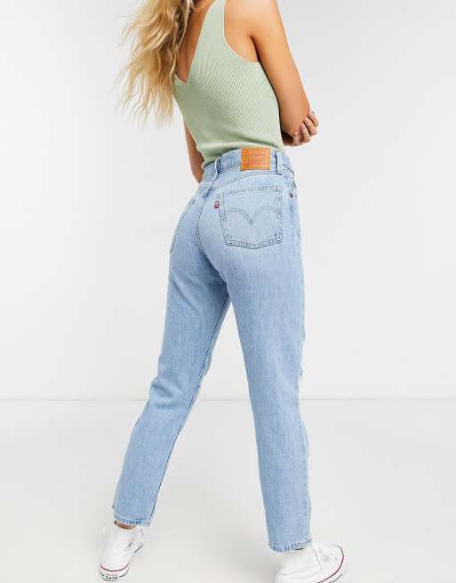 Levi's 501 crop clearance jeans in light wash