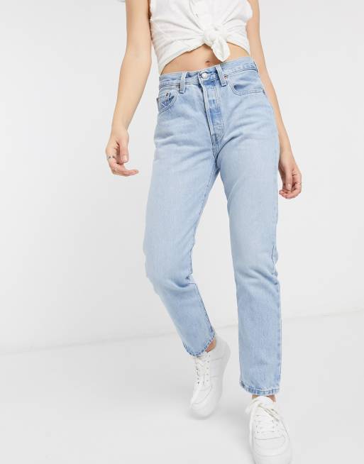 Levis jeans clearance crop