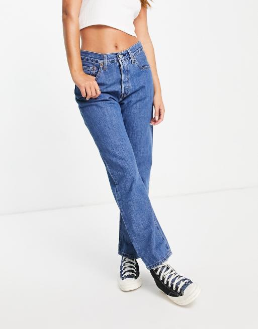 Levi's 501 high rise straight leg crop jeans in mid wash | ASOS