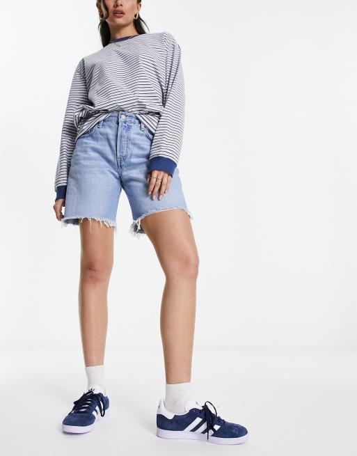 Levi's - 501 - Jaren 90 short in blauw met lichte wassing 