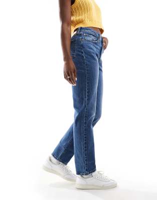 Levi's - 501 - Jeans in Dunkelblau mit kurzem Schnitt und geradem Bein-Marineblau