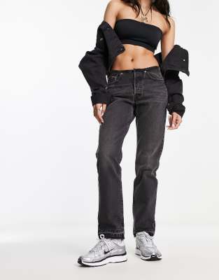 Levi's - 501 - Jeans in Schwarz mit schmalem, niedrigem Bund