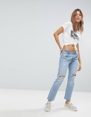 Levi's – 501 – Kurz geschnittene Jeans mit Rissen | ASOS