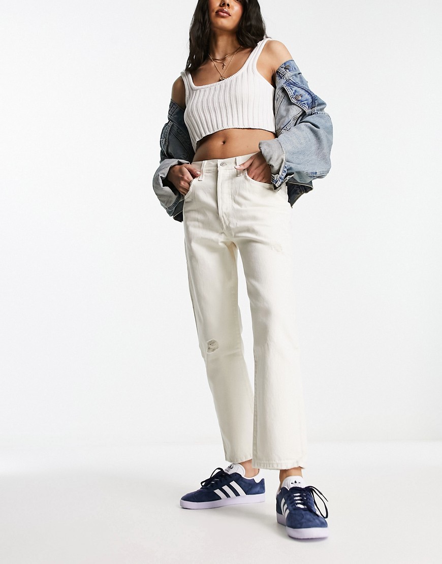 Levi's 501 Mid Rise Crop Jeans In White