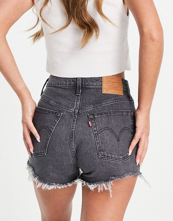 https://images.asos-media.com/products/levis-501-original-shorts-in-black/201835463-4?$n_550w$&wid=550&fit=constrain
